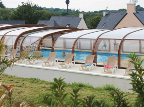 Brittany Beach Escape Garden