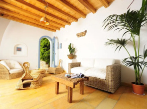 Dreamy Villa With Pool & Sea View in Andros, 4 Bedrooms