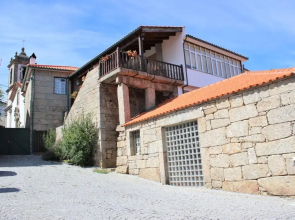 Casa do Adro de Parada