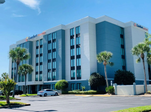 Comfort Suites Baymeadows Near Butler Blvd