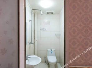 OYO Zhuangyuan Express Daily Rental (Tianjin Wuqing Passenger Transport Station)(OYO莊园快捷日租(天津武清客运站店))