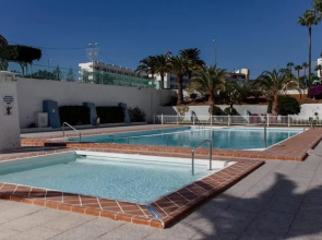 TINACHE SUITE219 Appartamento con piscina Yumbo
