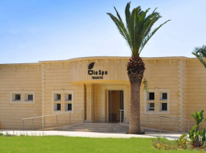 Royal Lido Resort & Spa