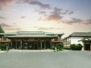 Tanfeng Hot Spring Resort