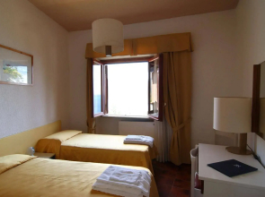King's Residence Hotel