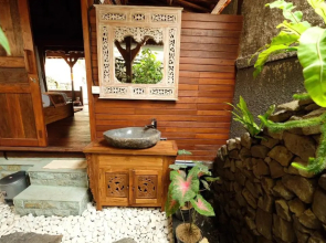 Bumbung Sari Villa