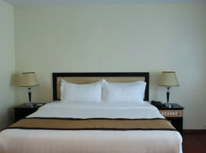 Ramada by Wyndham Phnom Penh Central