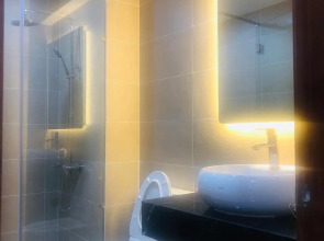 Doha 2 Hotel Saigon Airport