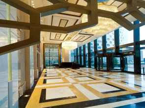 Paramount Gallery Hotel