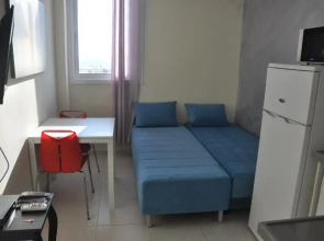 Beachfront Studio Apartment Bat Yam 412
