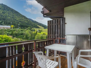 Il Ruscello Apartment with Terrace and View of the Alps