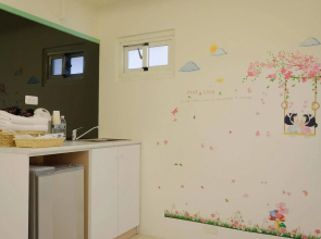 Mimi's house