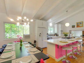 12 Mi to Denver: 'the Modern Ridge House' w/ Yard