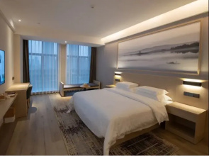 Ya Hotel