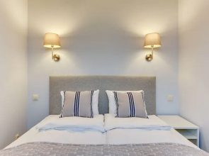 Indygo Apartments by Renters