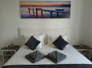 Apartment Namaste- Amazing sea view infinite pool - good Wifi - smart tv