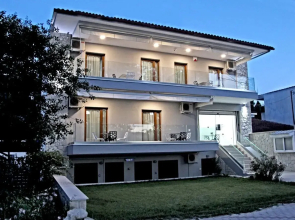 Kochili Apartments