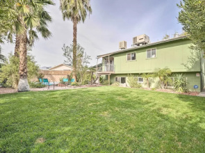 'vegas Oasis' Home w/ Pool & Spa: 7 Miles to Strip