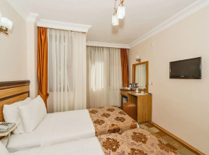 May Hotel