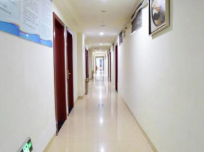 Penguin Hotel Yuejiang - Xiamen
