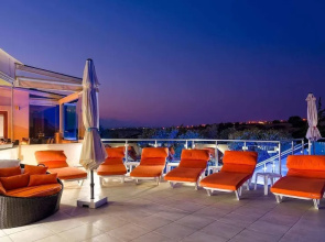 Stunning 3 bedroom villa 'JZ02' with private pool, beautiful interiors, communal pool and resort facilities, Zephyros Village, Aphrodite Hills
