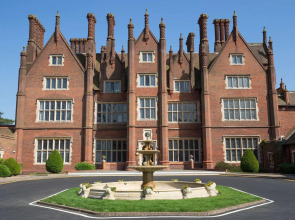 Dunston Hall Hotel, Spa and Golf Resort