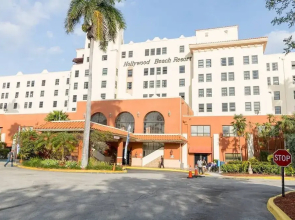 653 Apartment Hollywood Beach