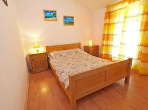 Apartments Orange 709