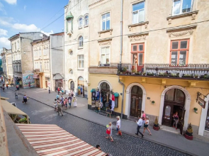 Lux Apartment on Virmenska 3- with 2 separate bedrooms