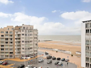 Bright Modern Apartment With Terrace Near Beach