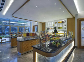 DoubleTree by Hilton Hotel Istanbul - Tuzla