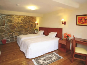 Hotel Siete Ventanas