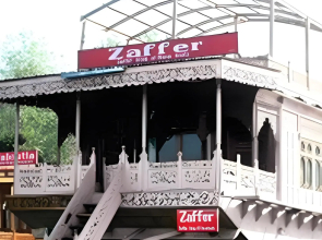 Zaffer Houseboats