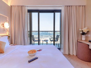 Citadines Culture Village Dubai, Waterfront Jadaf