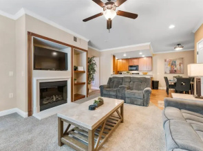 Marketing in Reno With 2 Bedrooms and 2 Bathrooms