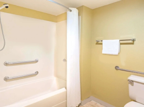 Super 8 Jessup/Baltimore Area