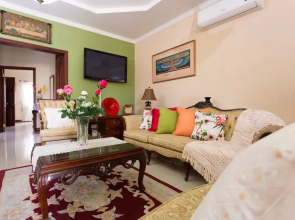 New Kingston Guest Apartment at Inglaterra I