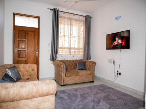Czar Homes
