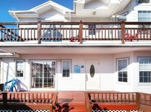 Modern Hill Pension