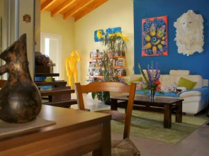 B&B Fiadora Artist House