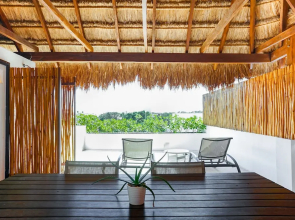 Saasil Penthouse w/ 180 Degree Jungle Panoramic View