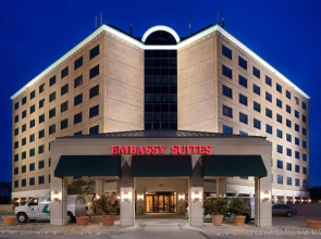 Embassy Suites by Hilton Dallas Love Field