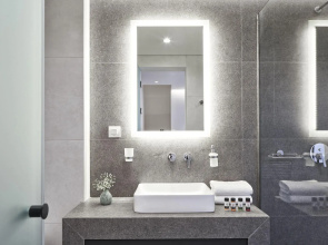 NLH MONASTIRAKI - Neighborhood Lifestyle Hotels