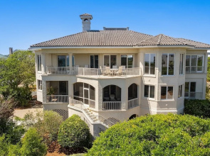 Vacation In Luxury And Style With Sweeping Ocean Views At Pearce House. 6 Bedroom Home by Peace Vacations