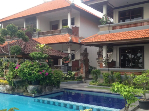 Dewa Bharata Bungalows Candidasa