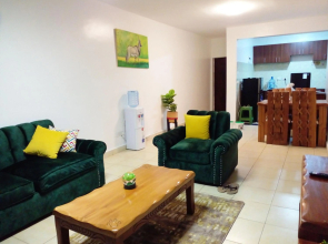 Cozy 2 bedroom Emerald Green at Greatwall Gardens