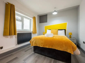 Stunning One Bedroom Apartments