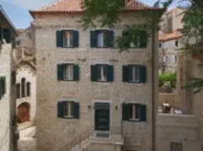 Villa Dobric-Vestibul Palace Annex