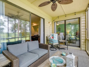 Sunset Beach Condo: Ideal Golfing Getaway!