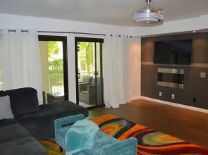 2BD Ground Floor Condo in Gated Gardens Pool Spa